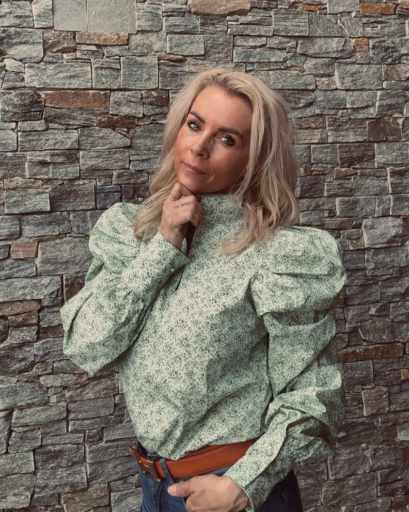 Cotton blouse with floral print in muted green