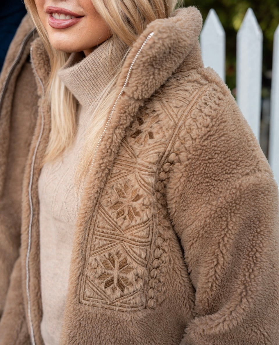 Lyngen teddy fleece jakke